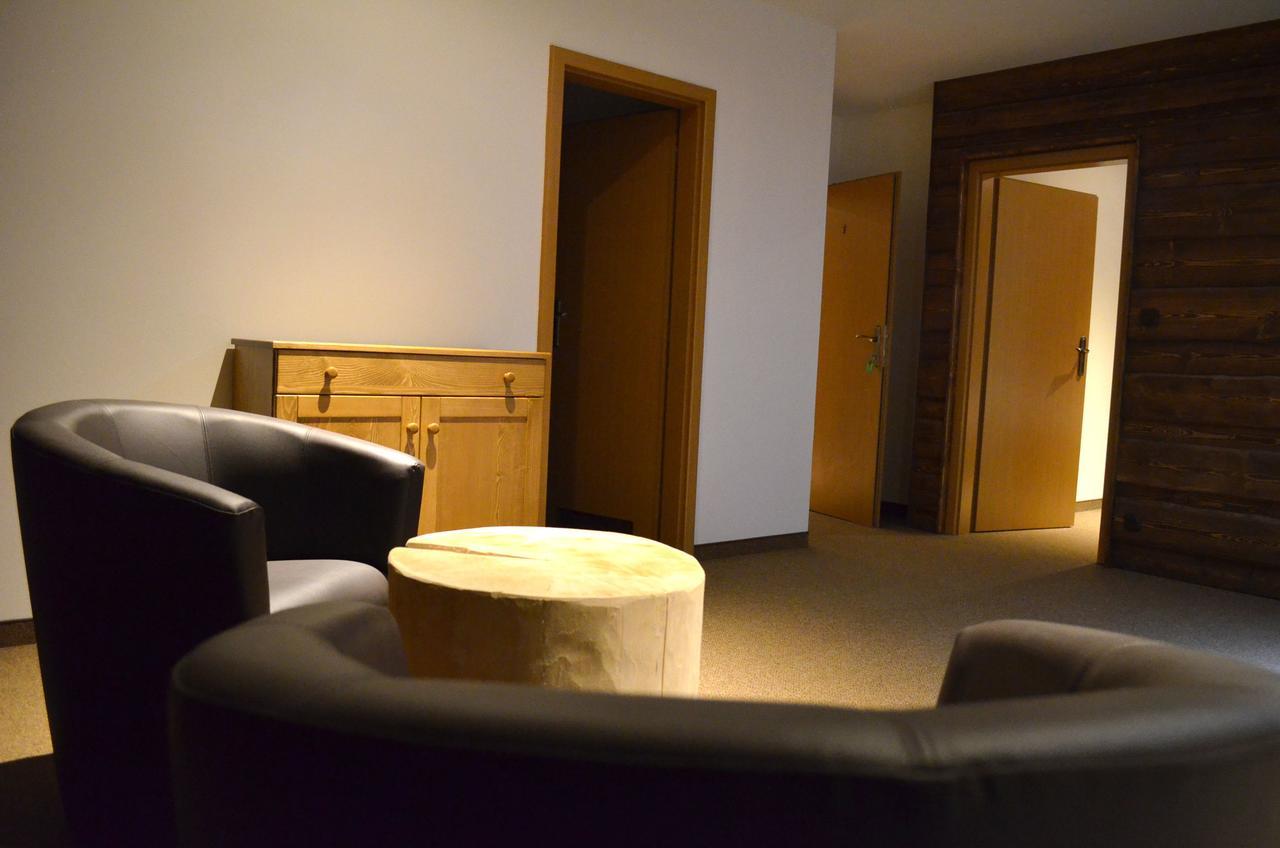 Hotel Kristian Kubova Huť Dış mekan fotoğraf